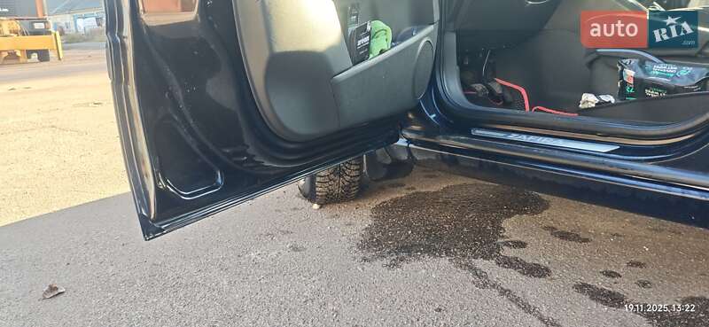 Минивэн Opel Zafira 2009 в Киеве