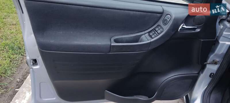 Мінівен Opel Zafira 2002 в Прилуках