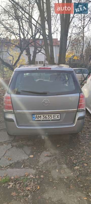 Минивэн Opel Zafira 2006 в Житомире