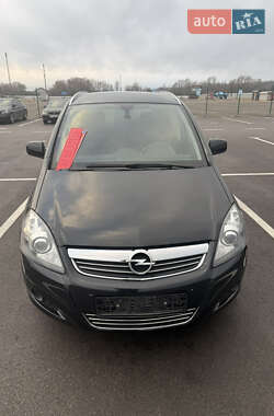 Мінівен Opel Zafira 2012 в Києві