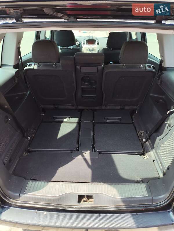 Минивэн Opel Zafira 2008 в Умани