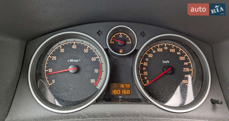 Минивэн Opel Zafira 2014 в Луцке