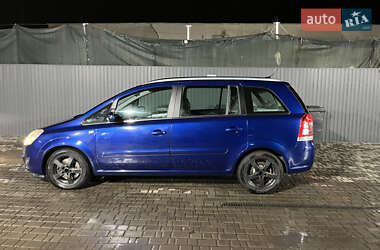 Минивэн Opel Zafira 2009 в Первомайске