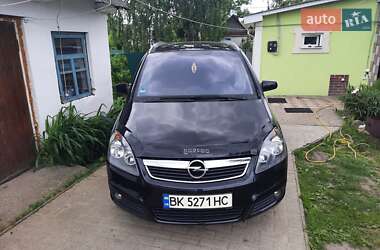 Минивэн Opel Zafira 2006 в Березному