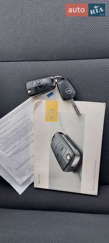 Минивэн Opel Zafira 2008 в Белой Церкви