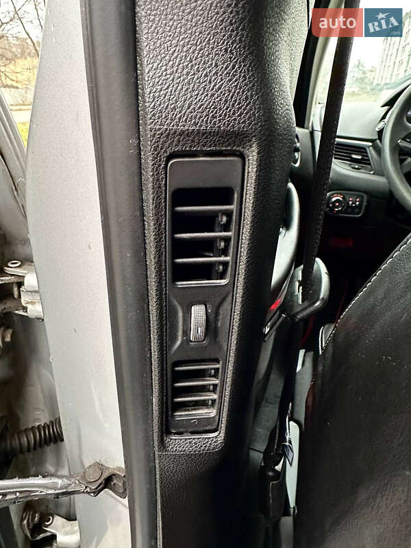 Мінівен Opel Zafira 2013 в Львові