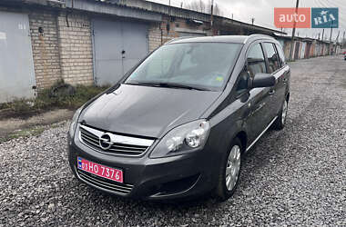 Минивэн Opel Zafira 2012 в Казатине
