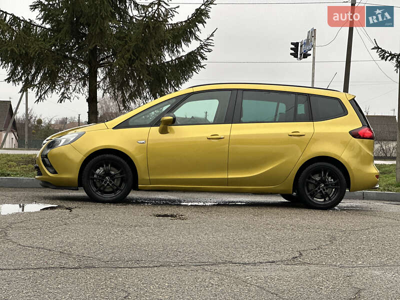 Мінівен Opel Zafira 2018 в Житомирі