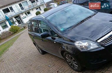 Мінівен Opel Zafira 2011 в Білій Церкві