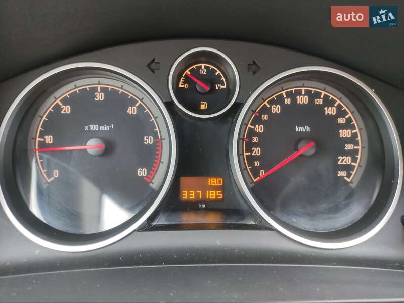 Минивэн Opel Zafira 2006 в Хмельницком фото 19 Минивэн Opel Zafira 2006 в Хмельницком