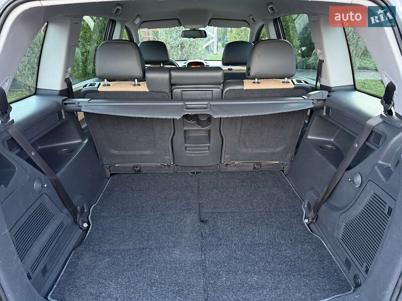 Минивэн Opel Zafira 2011 в Стрые