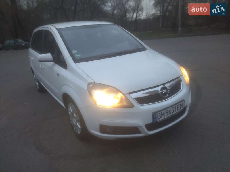 Opel Zafira 2008
