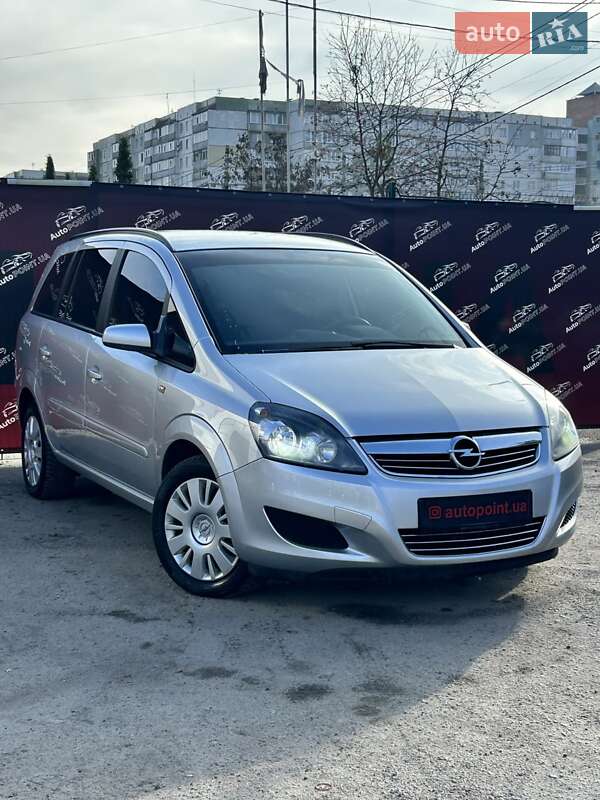 Opel Zafira 2012 Opel Zafira 2012