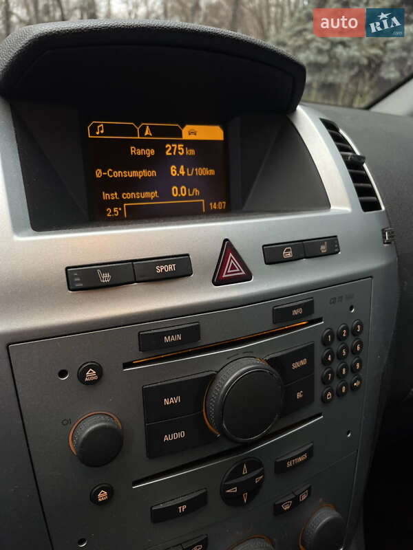 Мінівен Opel Zafira 2011 в Києві