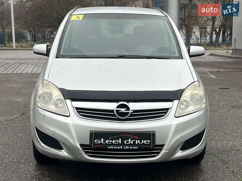 Минивэн Opel Zafira 2009 в Николаеве фото 2 Минивэн Opel Zafira 2009 в Николаеве