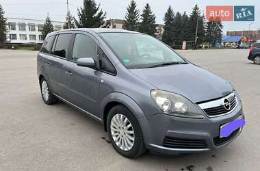 Минивэн Opel Zafira 2005 в Полонном
