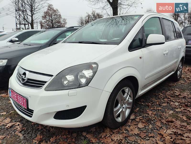 Opel Zafira 2012 Opel Zafira 2012