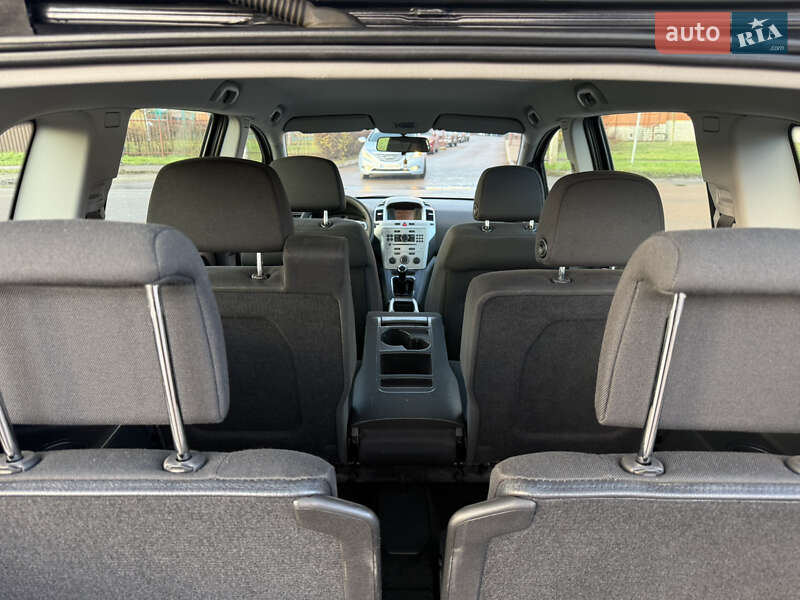 Минивэн Opel Zafira 2010 в Борисполе