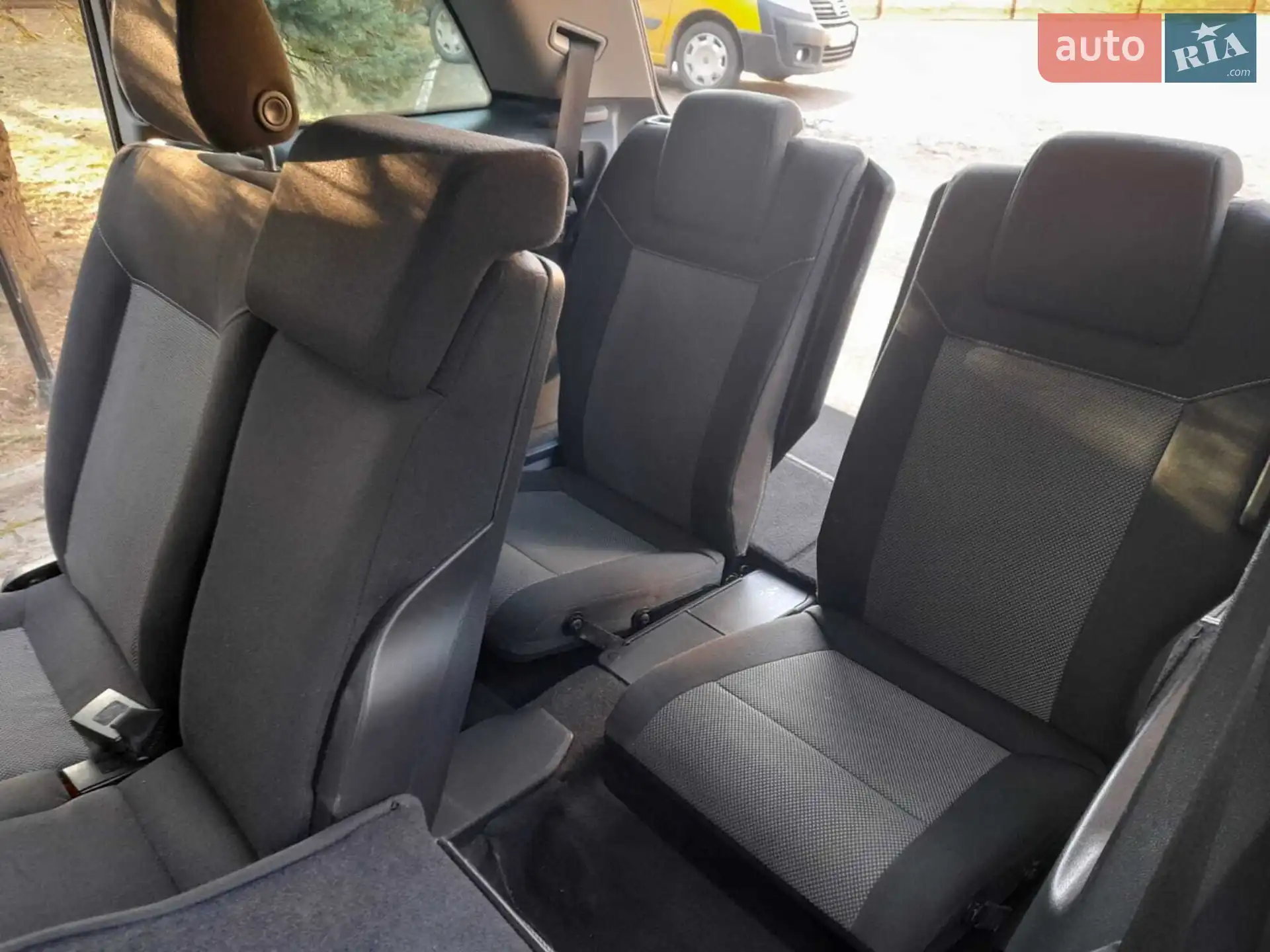 2010 Opel Zafira - мініатюра 20