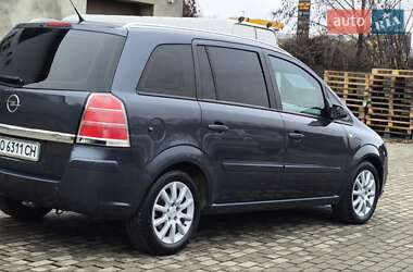 Мінівен Opel Zafira 2007 в Мукачевому