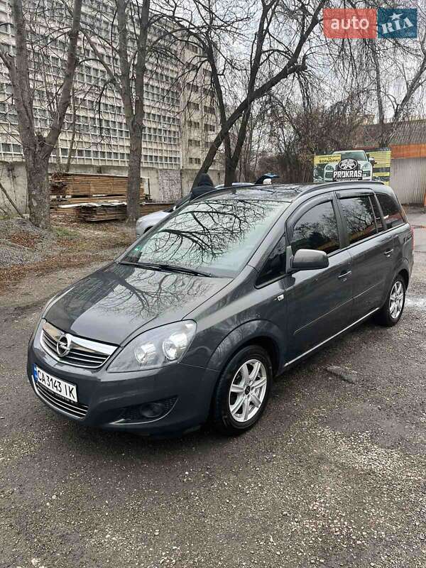 Opel Zafira 2013