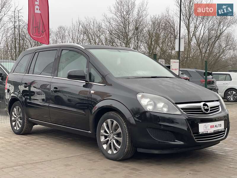 Минивэн Opel Zafira 2010 в Бердичеве фото 5 Минивэн Opel Zafira 2010 в Бердичеве
