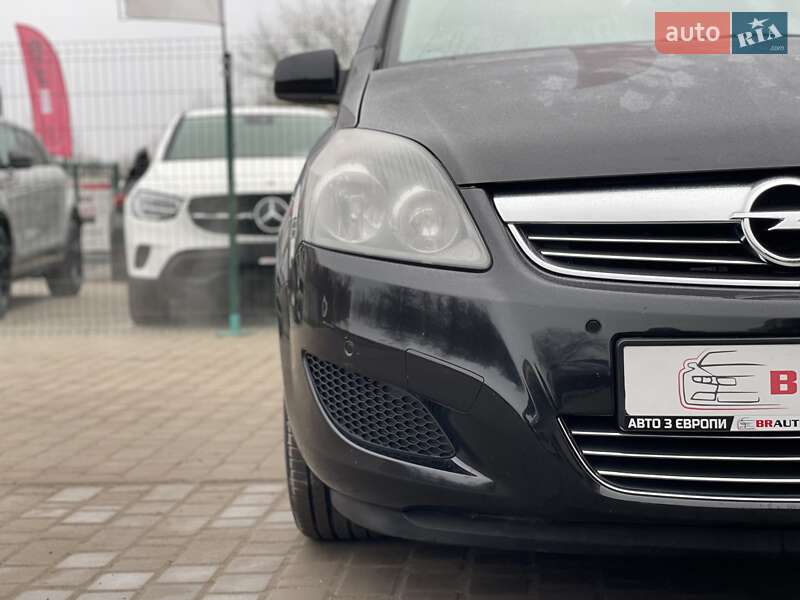 Минивэн Opel Zafira 2010 в Бердичеве фото 9 Минивэн Opel Zafira 2010 в Бердичеве