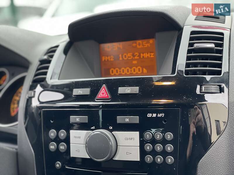 Минивэн Opel Zafira 2010 в Бердичеве фото 38 Минивэн Opel Zafira 2010 в Бердичеве