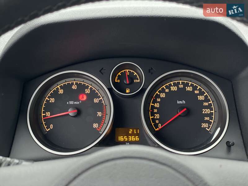 Минивэн Opel Zafira 2010 в Бердичеве фото 47 Минивэн Opel Zafira 2010 в Бердичеве