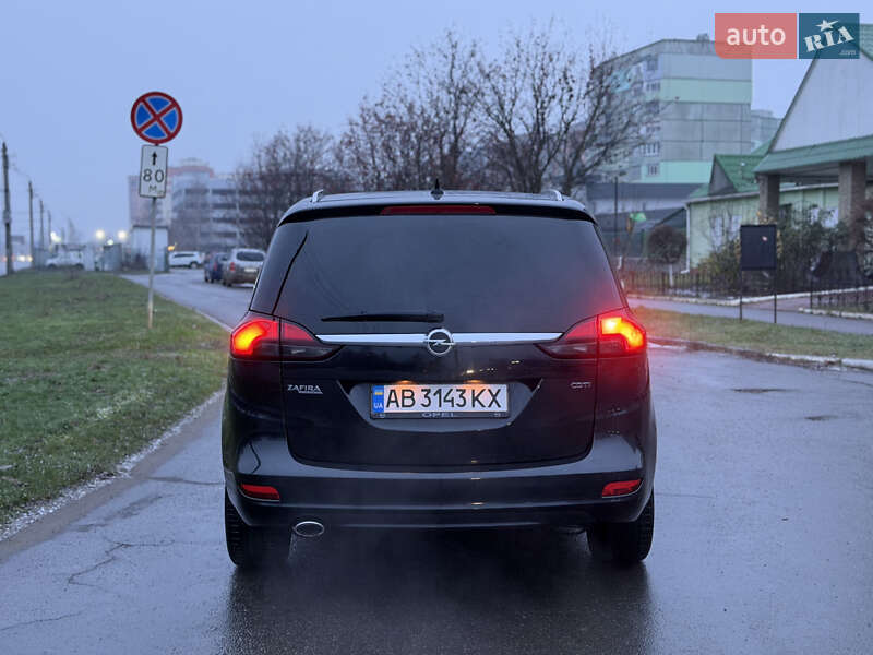 Минивэн Opel Zafira 2014 в Полтаве