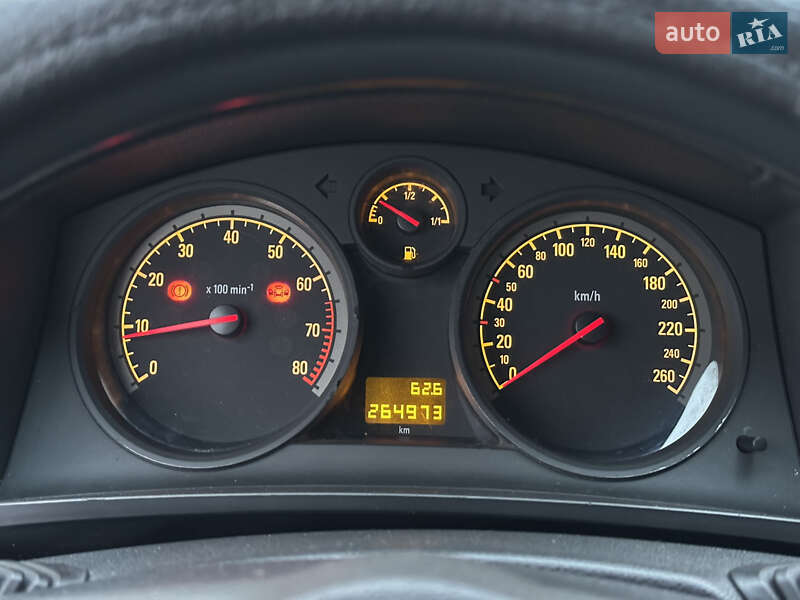 Мінівен Opel Zafira 2010 в Харкові