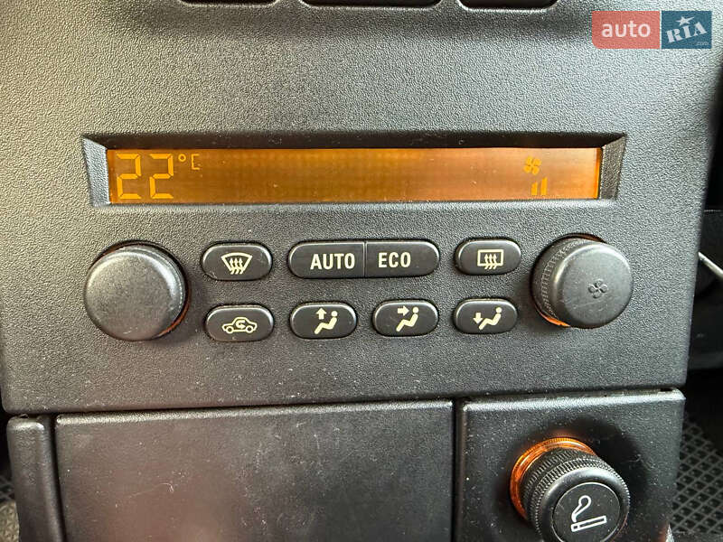 Мінівен Opel Zafira 2004 в Стрию