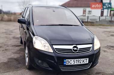 Минивэн Opel Zafira 2010 в Заречном