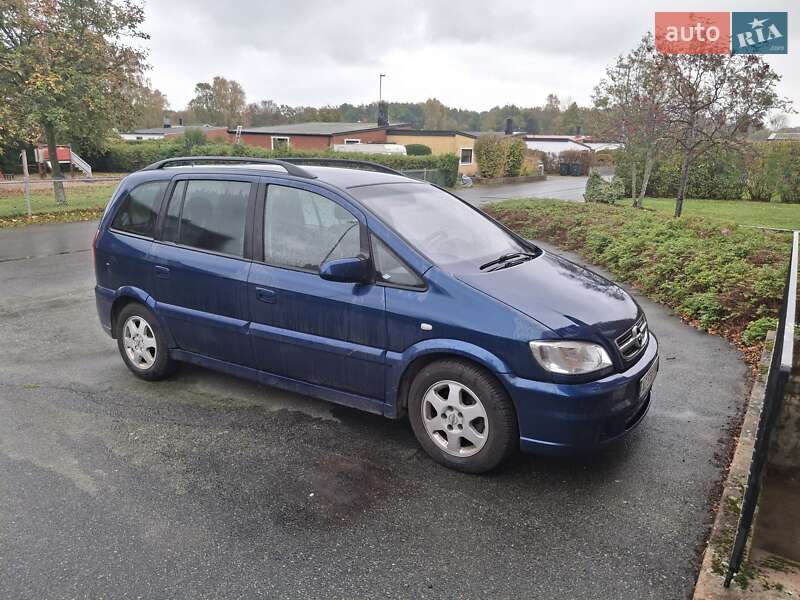 Мінівен Opel Zafira 2004 в Луцьку