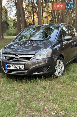 Минивэн Opel Zafira 2010 в Сумах