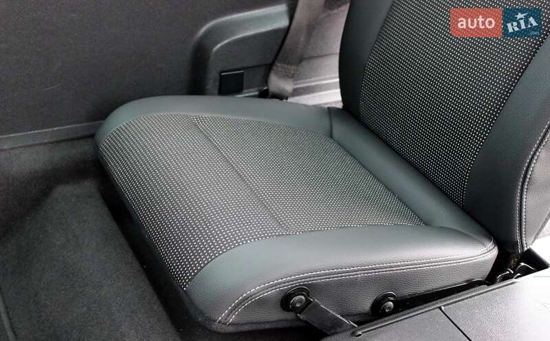 Мінівен Opel Zafira 2010 в Львові