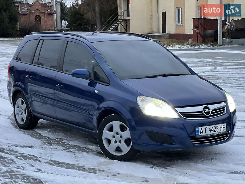 Мінівен Opel Zafira 2009 в Калуші фото 13 Мінівен Opel Zafira 2009 в Калуші