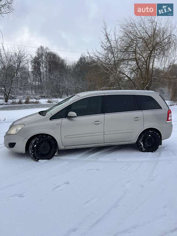 Мінівен Opel Zafira 2008 в Козятині