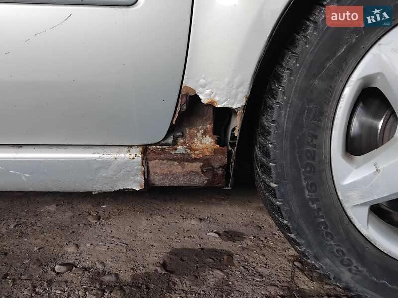 Минивэн Opel Zafira 2007 в Черновцах