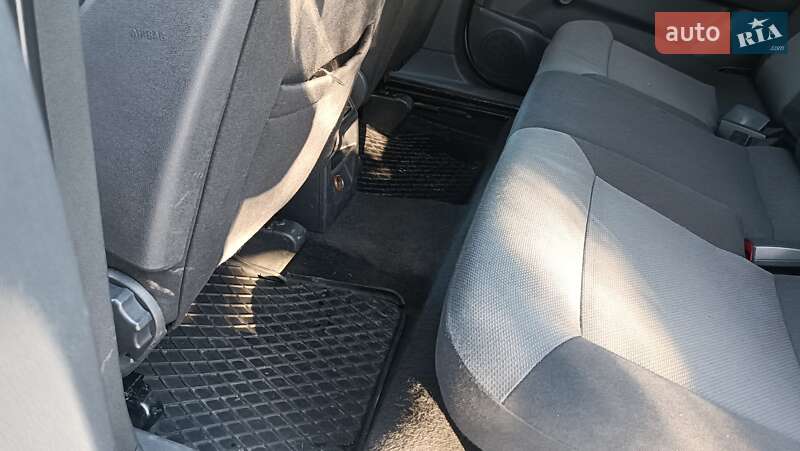 Мінівен Opel Zafira 2005 в Острозі