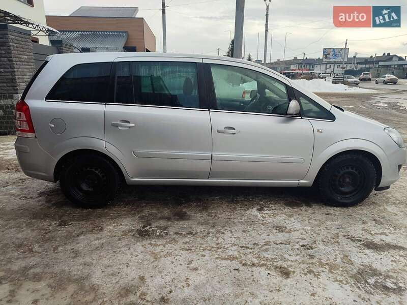 Минивэн Opel Zafira 2010 в Белой Церкви фото 21 Минивэн Opel Zafira 2010 в Белой Церкви