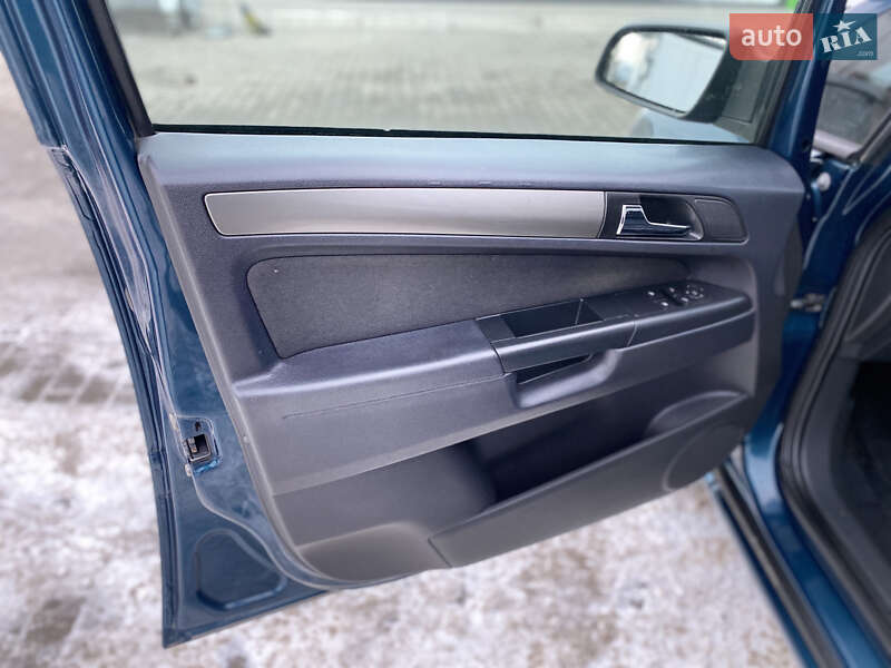 Минивэн Opel Zafira 2007 в Белой Церкви