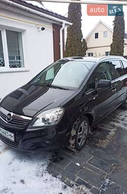 Мінівен Opel Zafira 2012 в Коростишеві