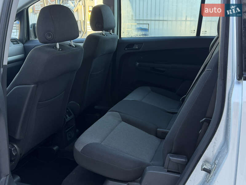 Минивэн Opel Zafira 2014 в Луцке фото 48 Минивэн Opel Zafira 2014 в Луцке