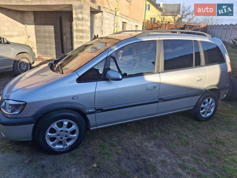 Opel Zafira 2003