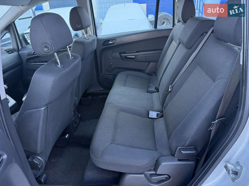 Мінівен Opel Zafira 2011 в Рівному фото 31 Мінівен Opel Zafira 2011 в Рівному