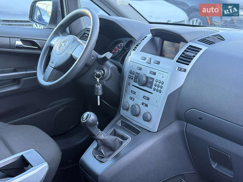 Мінівен Opel Zafira 2011 в Рівному фото 37 Мінівен Opel Zafira 2011 в Рівному