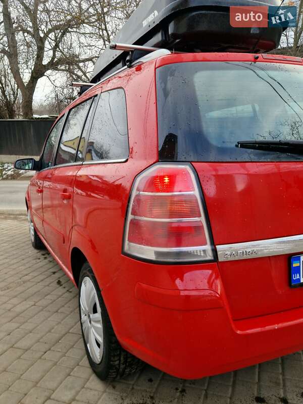 Мінівен Opel Zafira 2006 в Чернівцях фото 3 Мінівен Opel Zafira 2006 в Чернівцях