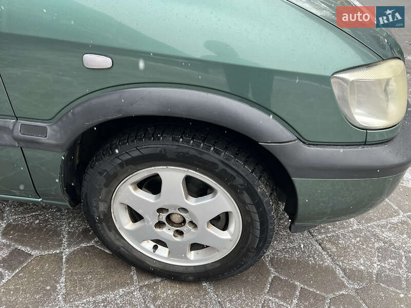 Минивэн Opel Zafira 1999 в Виннице