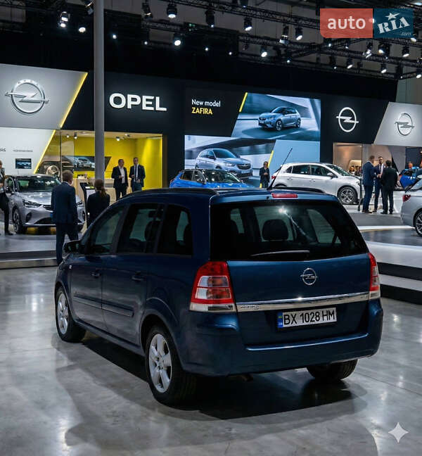 Мінівен Opel Zafira 2010 в Хмельницькому